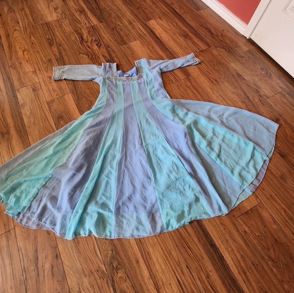 Anarkali kurta